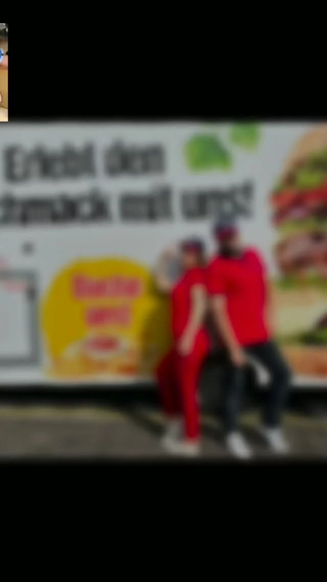 🎉 Feiern Sie Ihre besonderen Momente mit uns! 🎉Ob Geburtstag, Familienfeier, Firmenfeier oder jede andere Veranstaltung – bei Mr. Yummy sorgen wir für leckeres Essen und unvergessliche Momente.🍔 Frische Burger🍟 Knusprige Pommes🥤 Erfrischende Getränke😊 Freundlicher ServiceReservieren Sie Ihre Feier ganz einfach bei uns und genießen Sie gemeinsam eine entspannte Zeit.📍 Wir freuen uns auf Ihren Besuch in Nagold!🌐 www.mr-yummy.de📧 info@mr-yummy.de @mr.yummy.de#Nagold #BurgerNagold #Familienfeier #Geburtstag #Firmenfeier Event Catering FoodTruck BurgerLiebe StreetFood LeckerEssen MrYummy BadenWürttemberg HerrenbergCalw